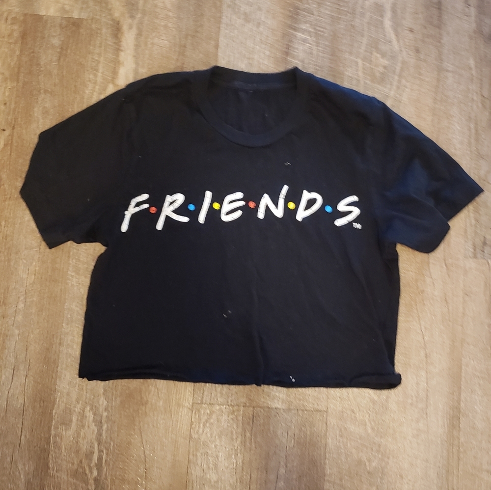 friends crop top